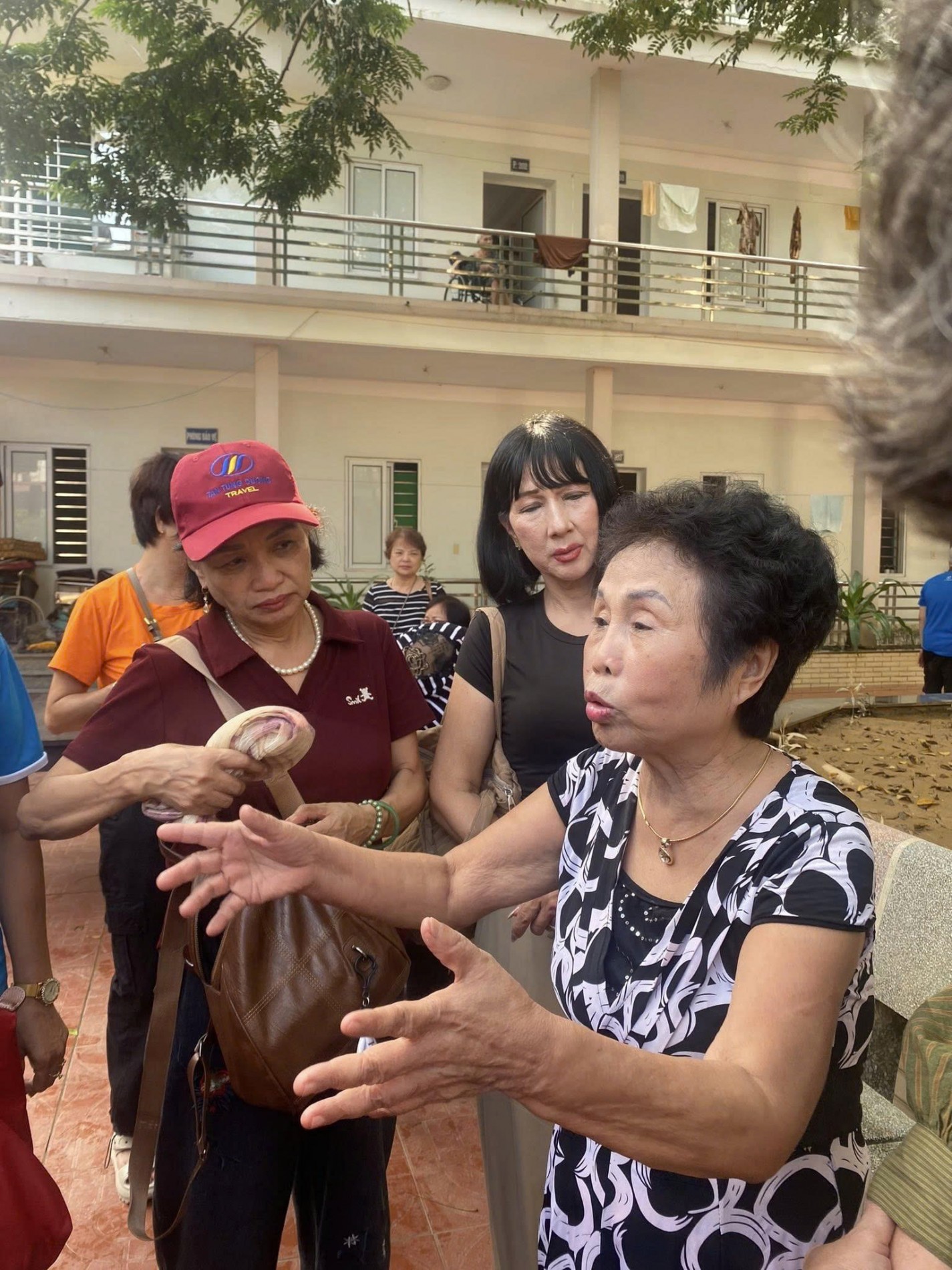 c8d597a39fdb12854bca