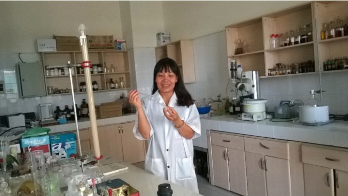 PGS.TS Nguyễn Thị Hồng Vân và nhóm nghiên cứu Viện Hóa học các Hợp chất thiên nhiên đã thực hiện đề tài 