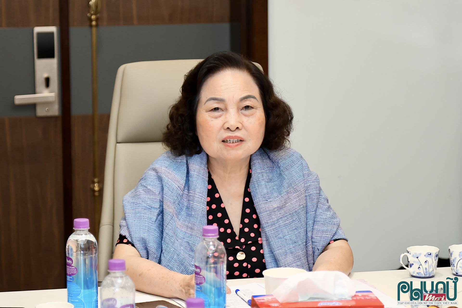 Hội nghị do GS.TS. Lê Thị Hợp, Chủ tịch Hội Nữ trí thức Việt Nam, chủ trì.