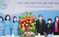 Tiếp tục phát huy những phẩm chất cao quý của phụ nữ Việt Nam