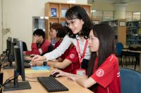 Những “bóng hồng thầm lặng” thư viện Tạ Quang Bửu